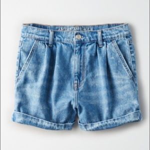 American Eagle AE Mom Short Denim Sz 10